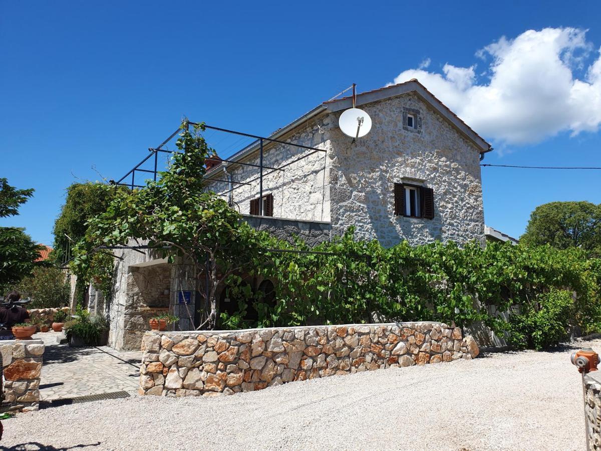 Villa Diny With Pool Pinezići Exterior foto